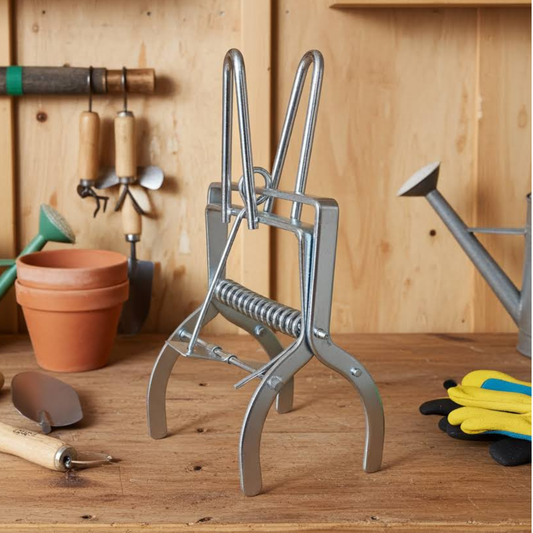 MoleSlayer Mole Trap w/ Setting Handles